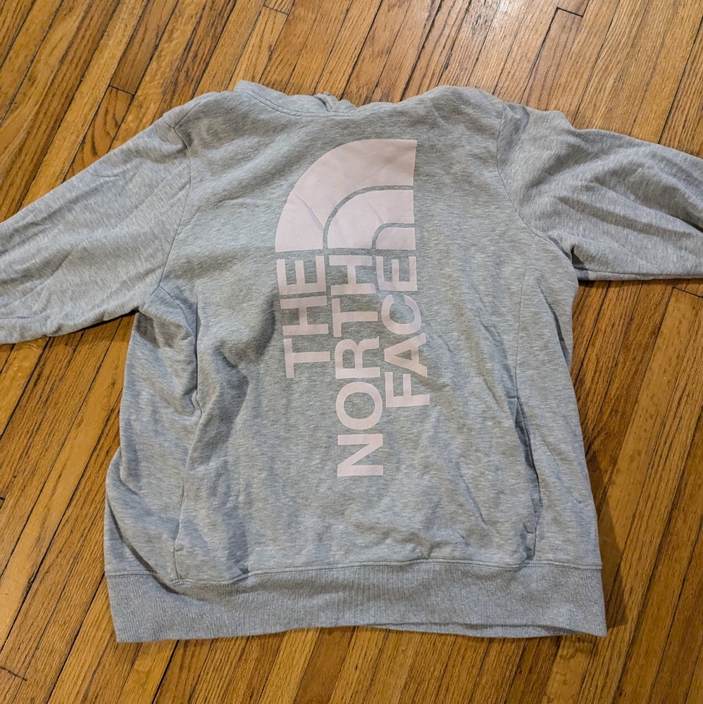 northface hoodie